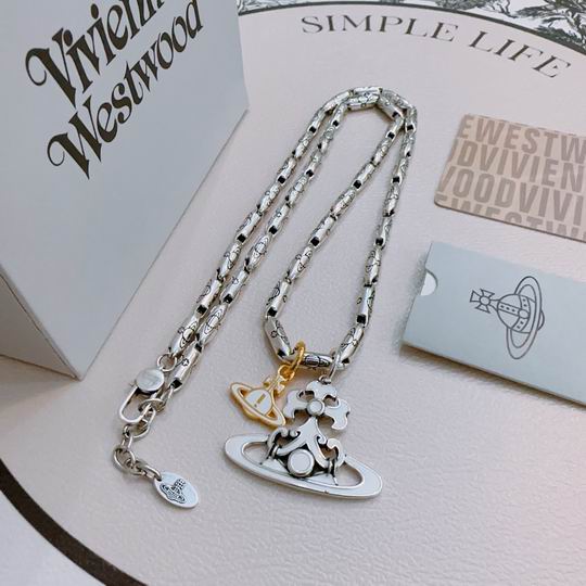 Vivienne Westwood necklace 12lyh171